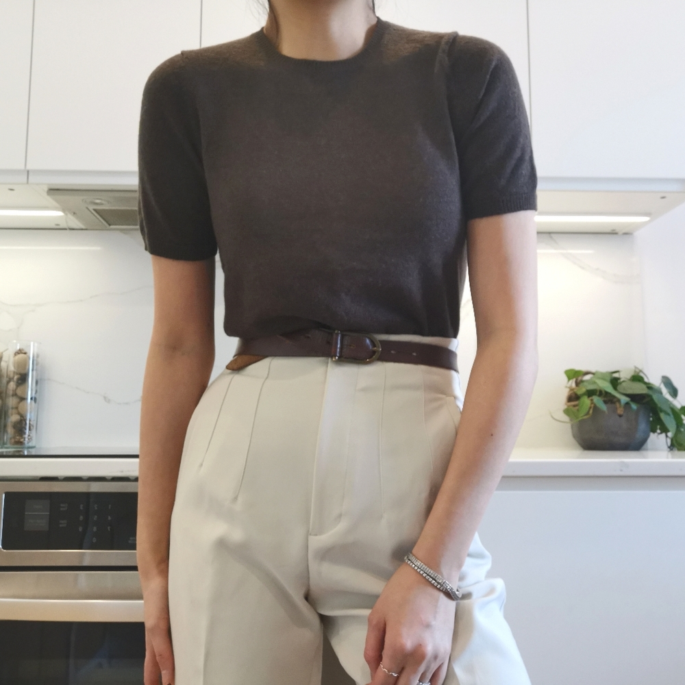 100% Extra Fine Merino Wool sweater tee